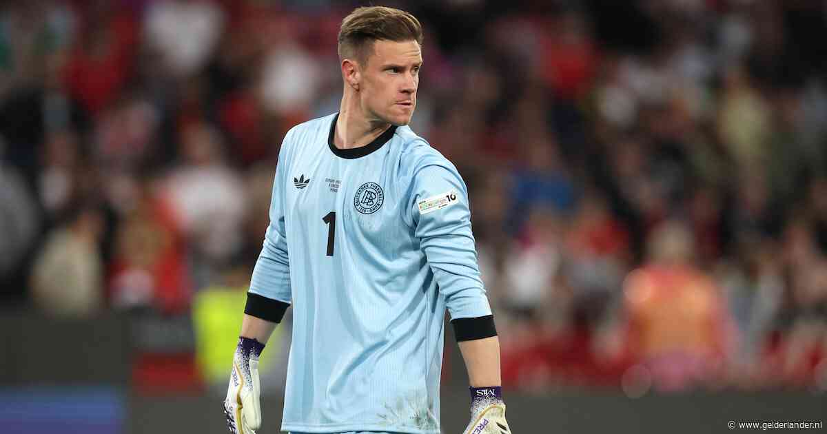 Van onbetwiste nummer één tot vuilnis: hoe Marc-Andre ter Stegen bij Ajax zijn carrière wil redden