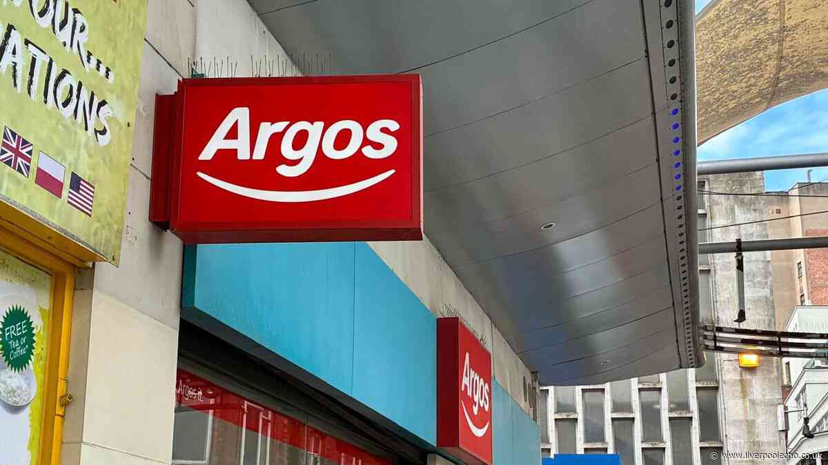 Argos shoppers can get free 'pretty' garden lights as weather warms up