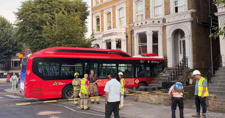 Bus smashes through window of Notting Hill house