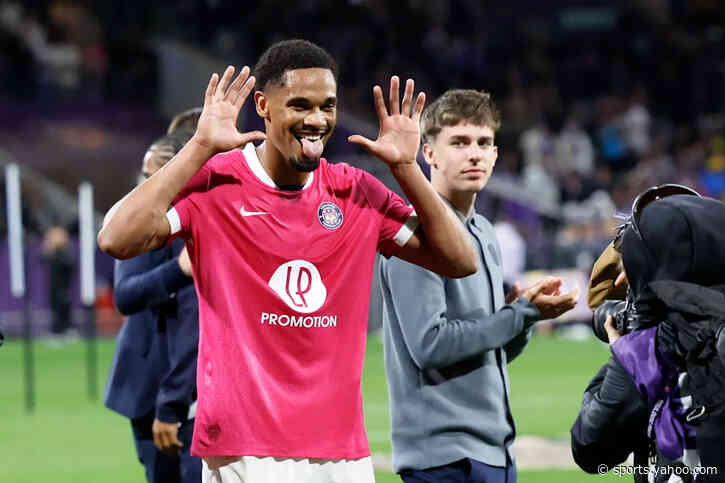 Sky Sports: Hull City launch £22.3m bid to sign Ligue 1 forward