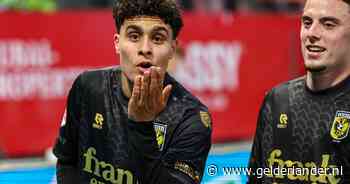 Adam Tahaui zou een wedstrijd spelen met Vitesse, maar ging naar huis toen zijn transfer naar NEC uitlekte