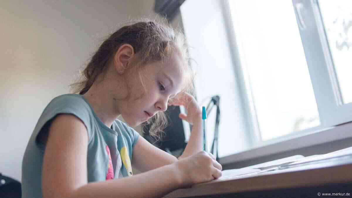 „Kein Zufall“: Professor warnt vor Situation im Klassenzimmer, die Kindern schadet