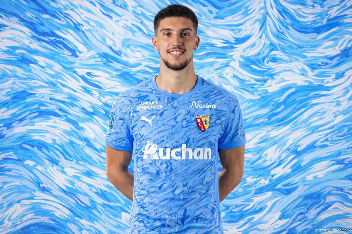 Aston Villa preparing opening offer for Lens’s Robin Risser