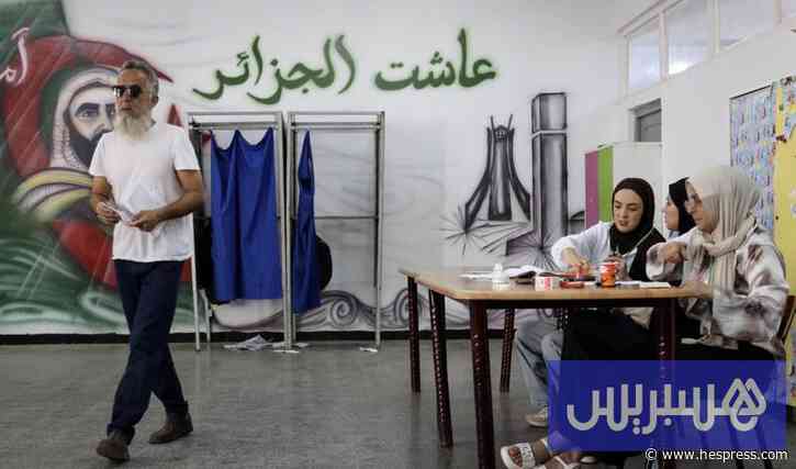 عزوف قياسي يضرب انتخابات الجزائر ويوسع التشكيك في شرعية البرلمان