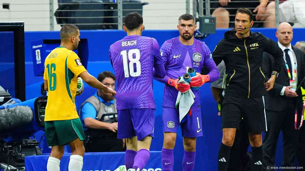 Australië wisselt keeper voor penaltyserie, maar legt het alsnog af tegen Egypte