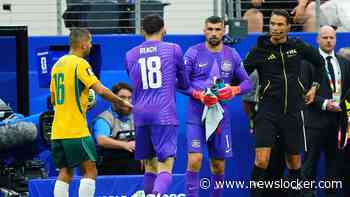 Australië wisselt keeper voor penaltyserie, maar legt het alsnog af tegen Egypte