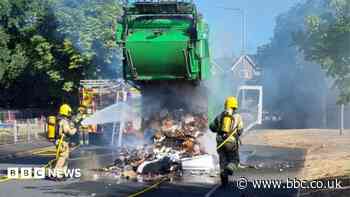 Battery disposal warning after bin lorry fire