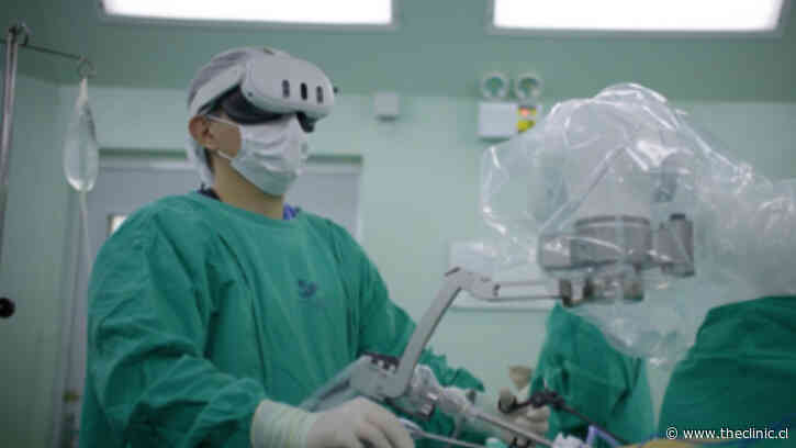 Chile realiza las primeras cirugías bariátricas con inteligencia artificial, realidad aumentada y 3D