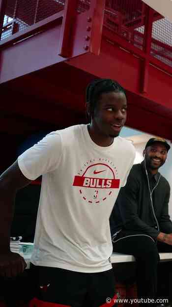 D-Rose pulled up to the gym with Caleb Wilson and Dailyn Swain 🌹 #chicagobulls #nba #derrickrose