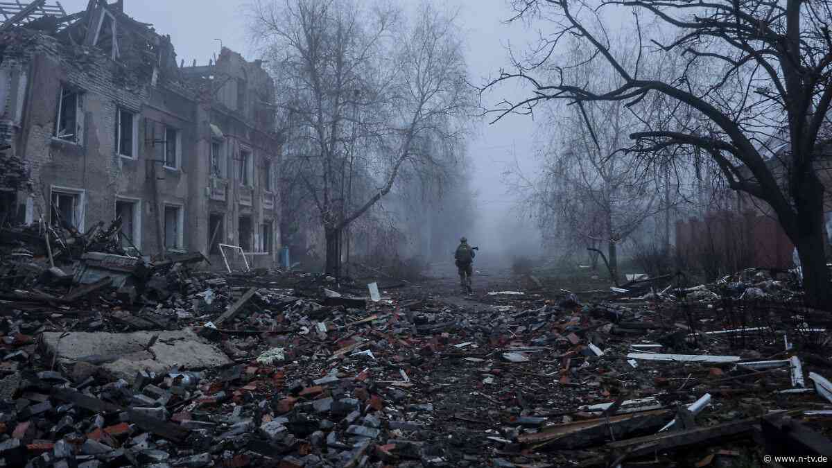 Schlüsselstadt im Donbass: Putin feiert Eroberung von Kostjantyniwka