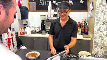 Florida law now requires restaurants to disclose service charges before customer’s order