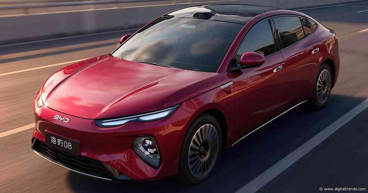 BYD Seal 08 makes a splash for under $30K, and It gives the Tesla Model 3 a run for its money