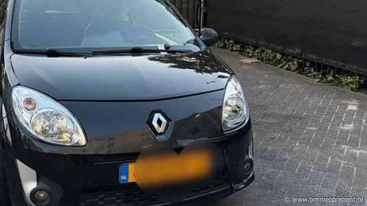 'Taxi' waarmee van alles mis is gestopt, bestuurder reed zonder rijbewijs
