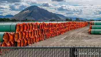 Alberta mayors along proposed new pipeline route rally behind project
