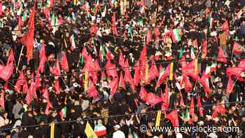 LIVE | Lange rijen in Teheran: uitvaart ayatollah Ali Khamenei trekt massale menigte