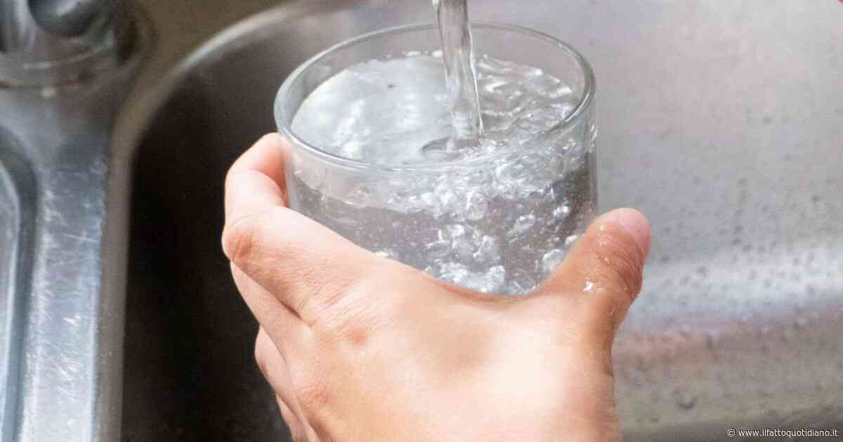 Bonus acqua, come funziona il bonus per chi si trova in disagio economico quando si abita in condominio