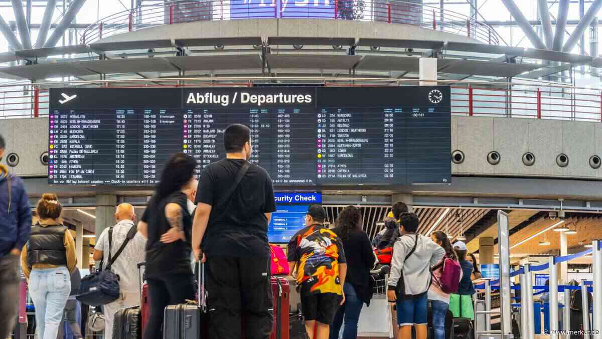 Ex-Flughafenmitarbeiterin packt aus: Diese simplen Fehler kosten Urlaubsnerven