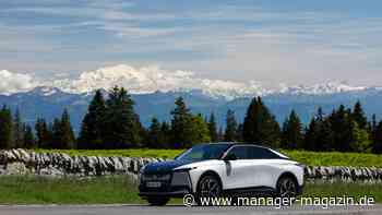Auto-Test SUV von Stellantis: Bei der Ausfahrt mit dem DS N°8 geht die Post ab!