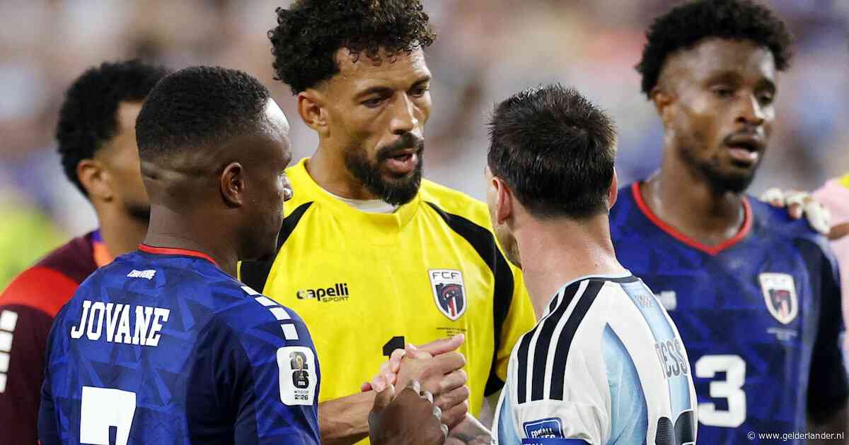 ‘Voordat ik iets kon zeggen, omhelsde hij me’: Kaapverdi­sche held krijgt complimenten van Lionel Messi