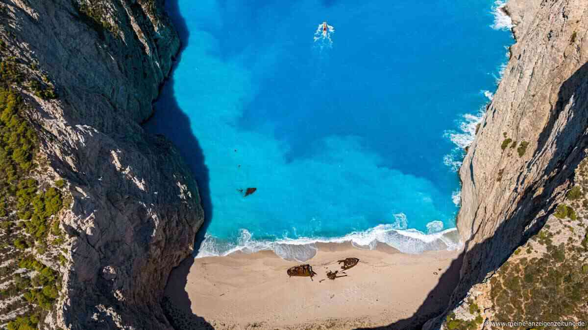 Akute Lebensgefahr: Griechischer Traumstrand bleibt dicht – Urlauber müssen umplanen
