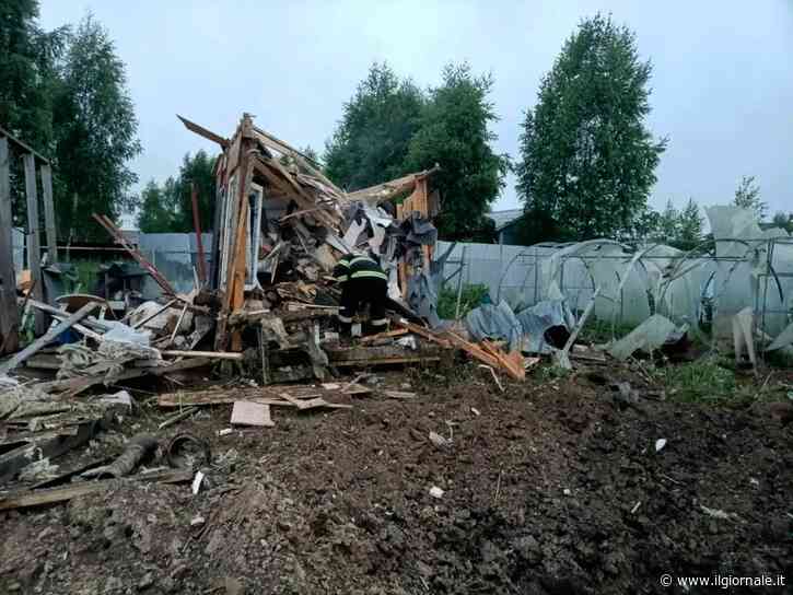 San Pietroburgo sotto attacco: Kiev colpisce il cuore energetico russo. Il governatore: "Restate a casa"