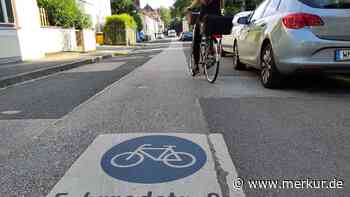 Mehr Sicherheit oder mehr Gefahr? Alpenstraße wird erste Fahrradstraße in Penzberg - kontroverse Debatte
