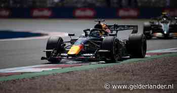 Max Verstappen moet genoegen nemen met zesde plaats na moeizame ‘jojo-sprintrace,’ Antonelli klopt Hamilton