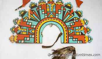 Grand Canyon photo fail ends with priceless Hopi art in pieces