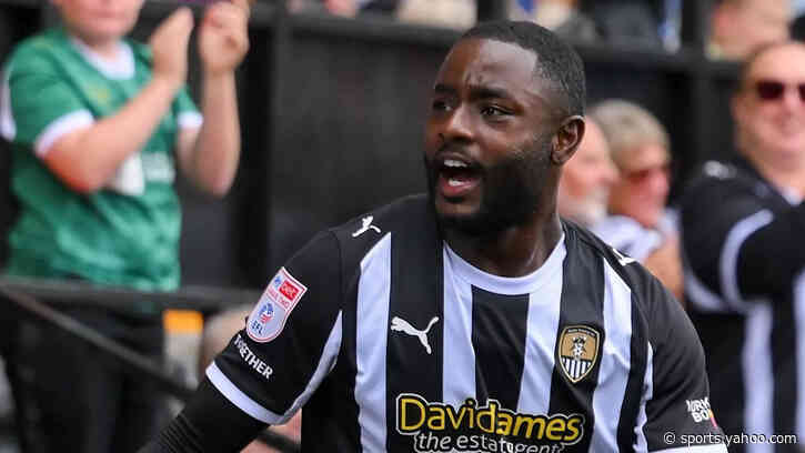 Burton sign forward Dennis from Notts County