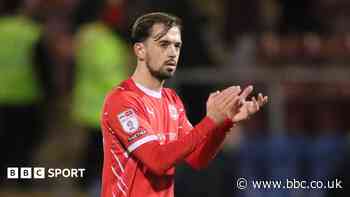 Hornchurch bring in Crewe midfielder Powell