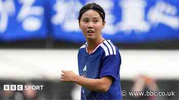 Chelsea sign Japan midfielder Matsukubo