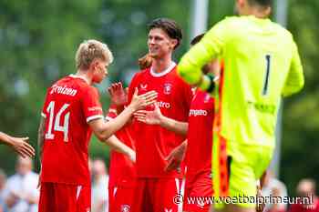 Zoon van Vennegoor of Hesselink leidt Twente naar oefenzege