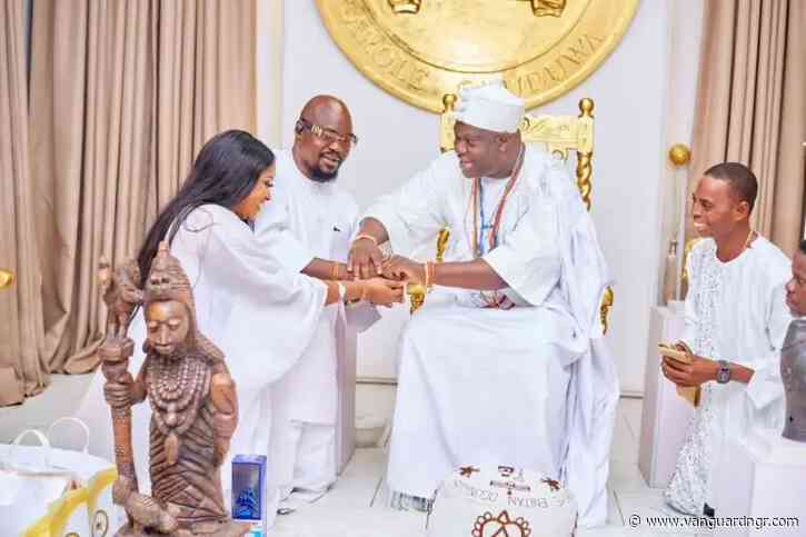 Ooni denies conferring Chieftaincy title on Baba Ijesa