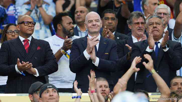 "Estaba con los dos": Infantino reconoció que sufrió con el triunfo de Argentina ante Cabo Verde