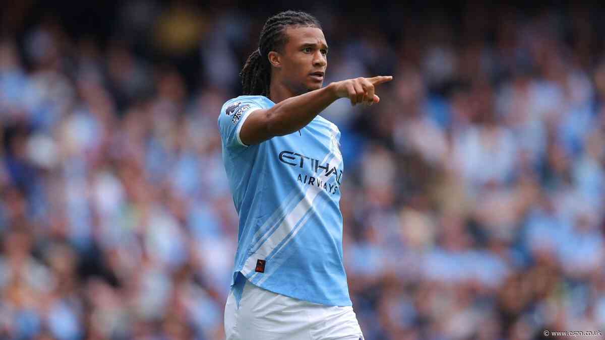Aké completes Fenerbahce move after City exit