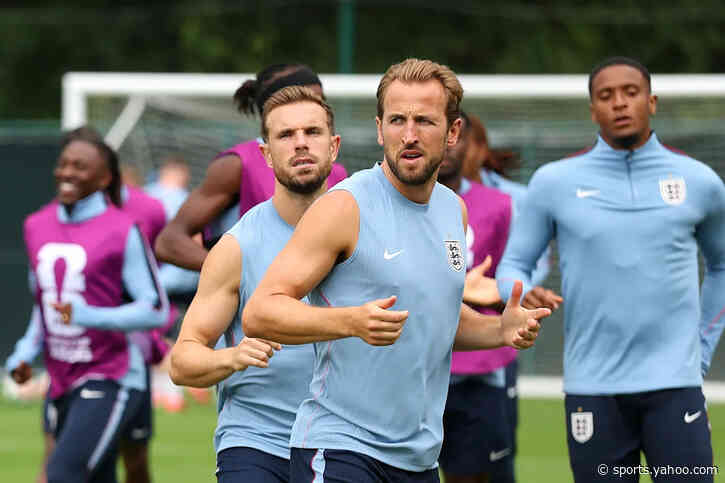 World Cup 2026: England receive hostile welcome as they arrive at team hotel in Mexico City