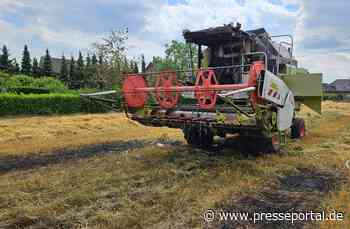 FW Xanten: Brand einer Erntemaschine in Marienbaum