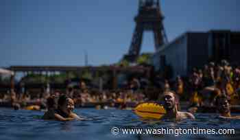 Paris summer ritual returns with 3 supervised Seine swimming spots