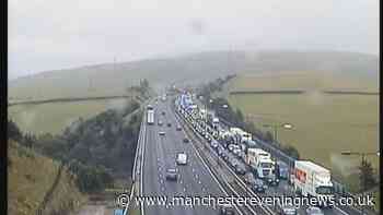 M62 crash causes delays after all traffic was stopped on motorway