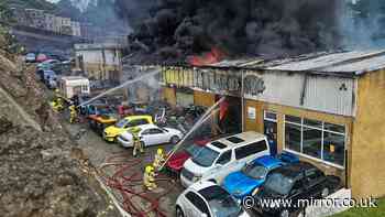 Swansea fire recap: Huge blaze erupts near railway station as smoke seen over bay