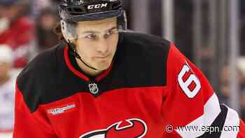 Stillman, 23, signs one-year deal with Red Wings