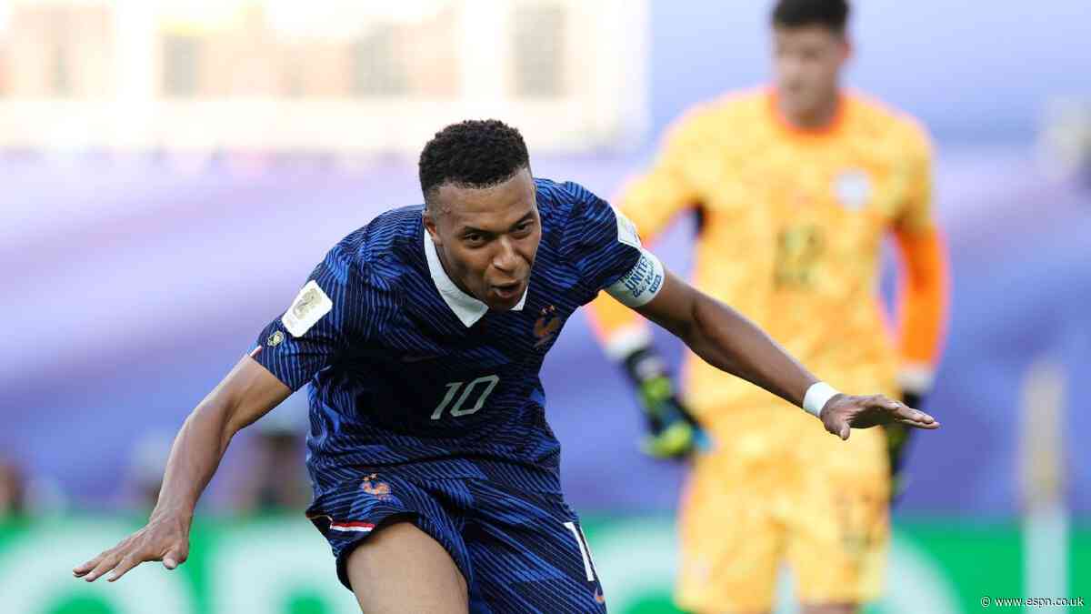 Mbappé scores penalty, France beat Paraguay at WC