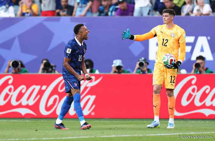 Kylian Mbappé on Paraguay: ‘They thought we’d come playing wearing tuxedos’
