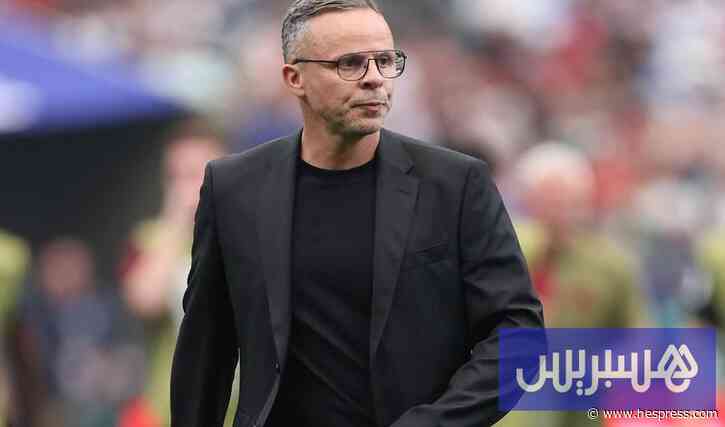 وهبي ينسب الإنجازات للرؤية الملكية