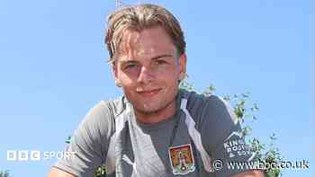 Cobblers sign midfielder Briggs on loan from Leicester