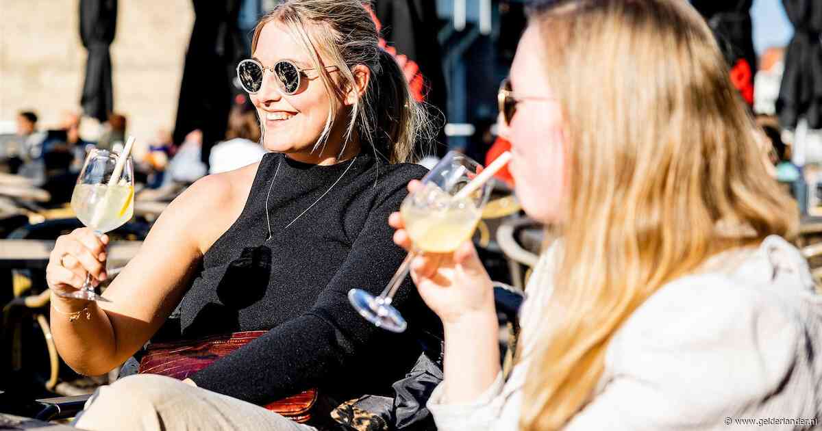 Vandaag nog even bewolkt, maar volgende week weer volop zon en tropisch warm: ruim 30 graden