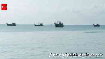 Seven fishermen missing as their boat failed to return harbour, search under way