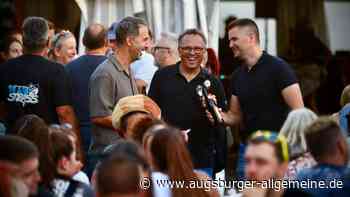 Sommernacht, Musik und Tradition: Das Dorffest in Straß sorgt für Festlaune