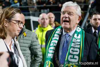 Burgermeester Den Haag houdt slag om de arm over terugkeer Ajax-fans