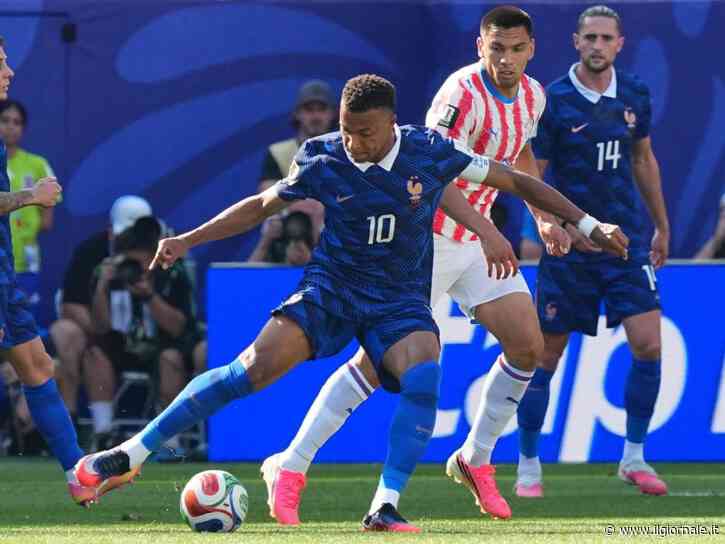 La Francia fatica ma batte di misura il Paraguay: basta un rigore di Mbappé per volare ai quarti